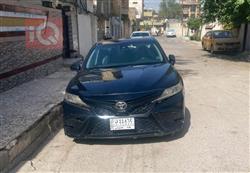 تۆیۆتا کامری